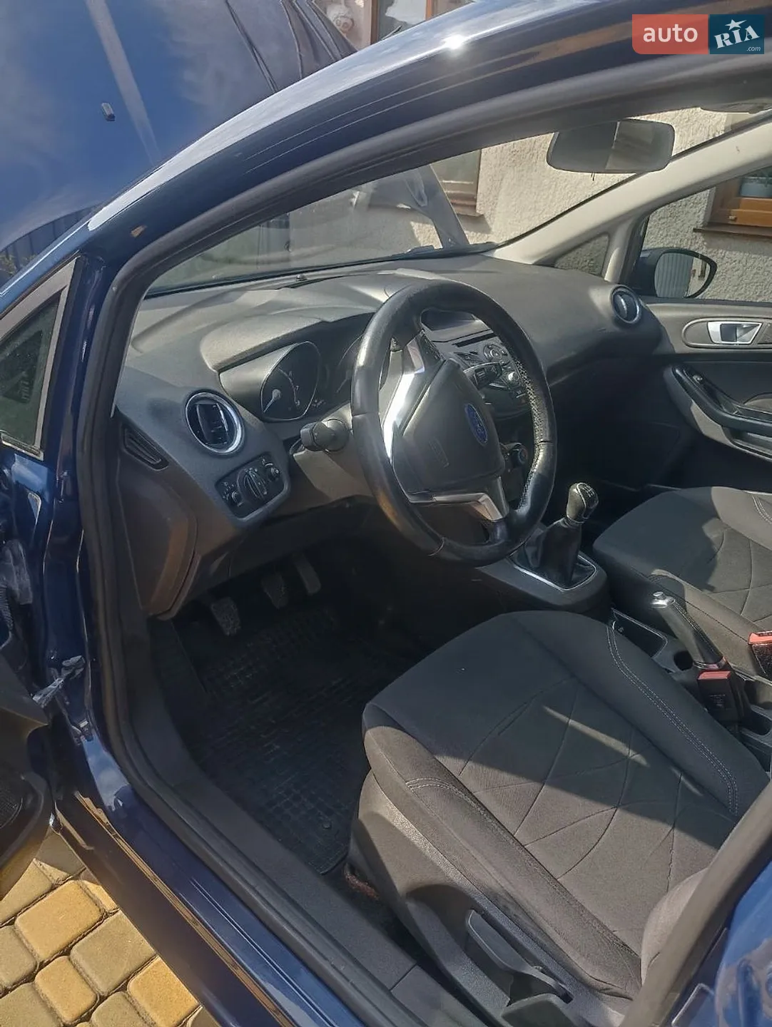 2015 Ford Fiesta - мініатюра 12