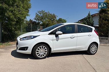 Хэтчбек Ford Fiesta 2016 в Киеве