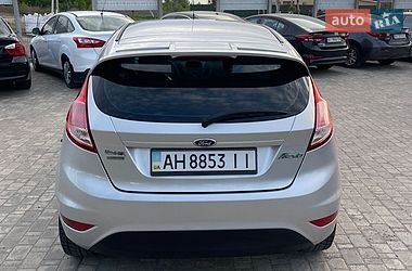 Хетчбек Ford Fiesta 2013 в Софіївській Борщагівці