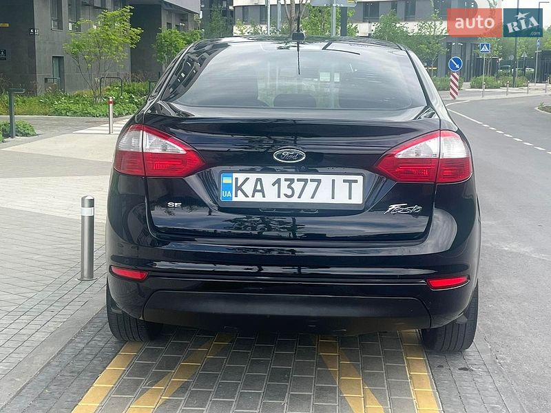 Седан Ford Fiesta 2018 в Києві
