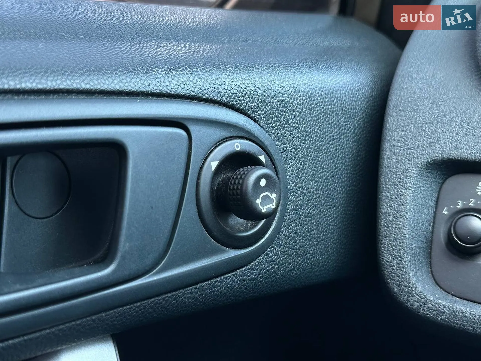 2012 Ford Fiesta - мініатюра 16