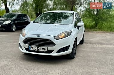 Хэтчбек Ford Fiesta 2016 в Трускавце