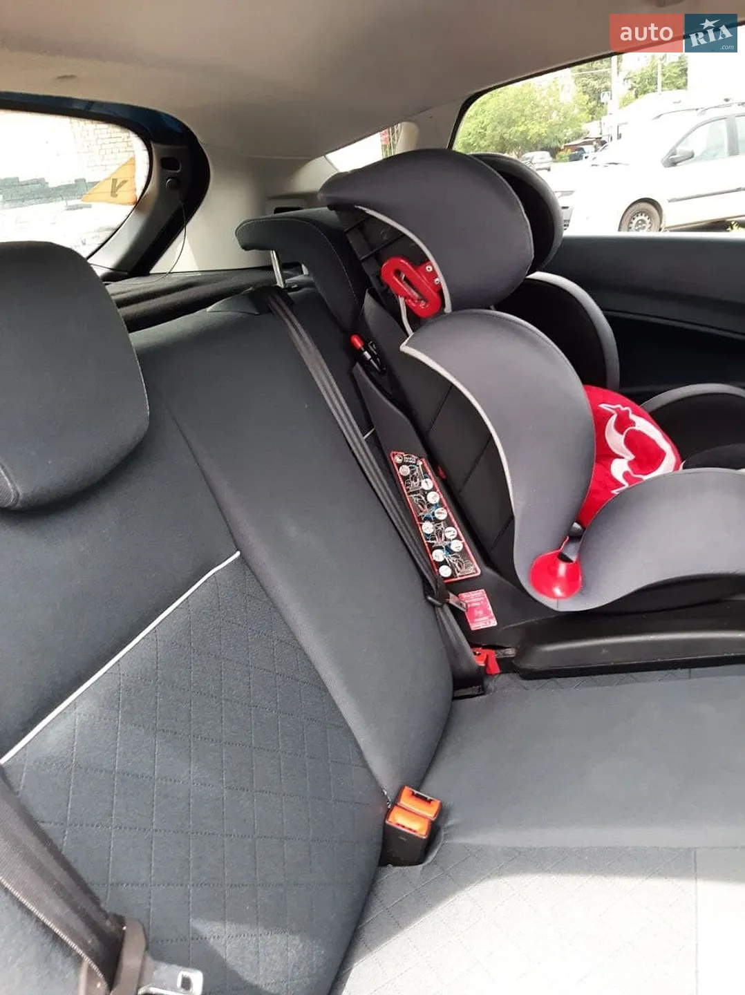 2012 Ford Fiesta - мініатюра 10
