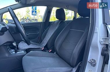 Хэтчбек Ford Fiesta 2017 в Киеве