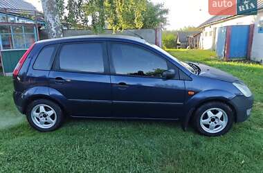 Хэтчбек Ford Fiesta 2005 в Конотопе