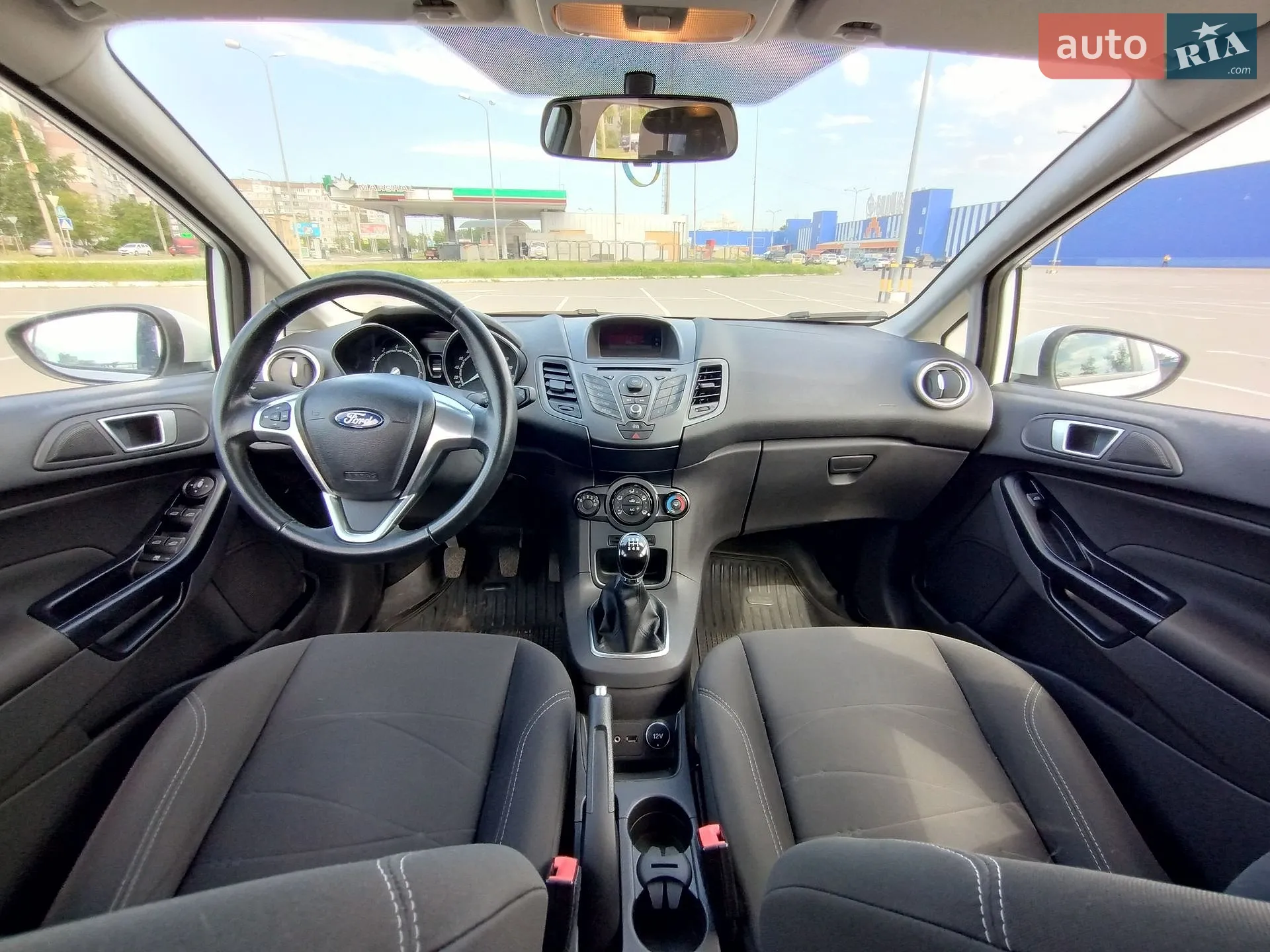 2013 Ford Fiesta - мініатюра 9