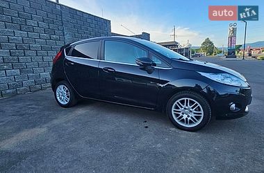 Хэтчбек Ford Fiesta 2011 в Иршаве