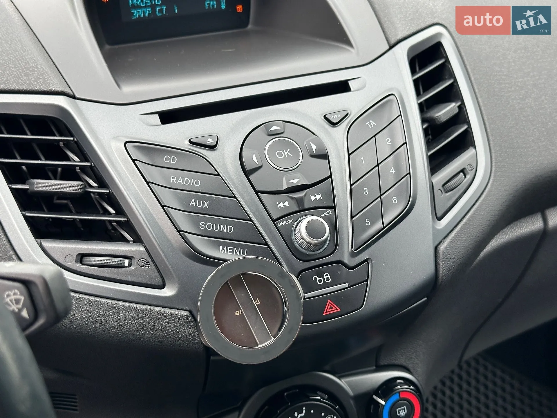 2016 Ford Fiesta - мініатюра 20