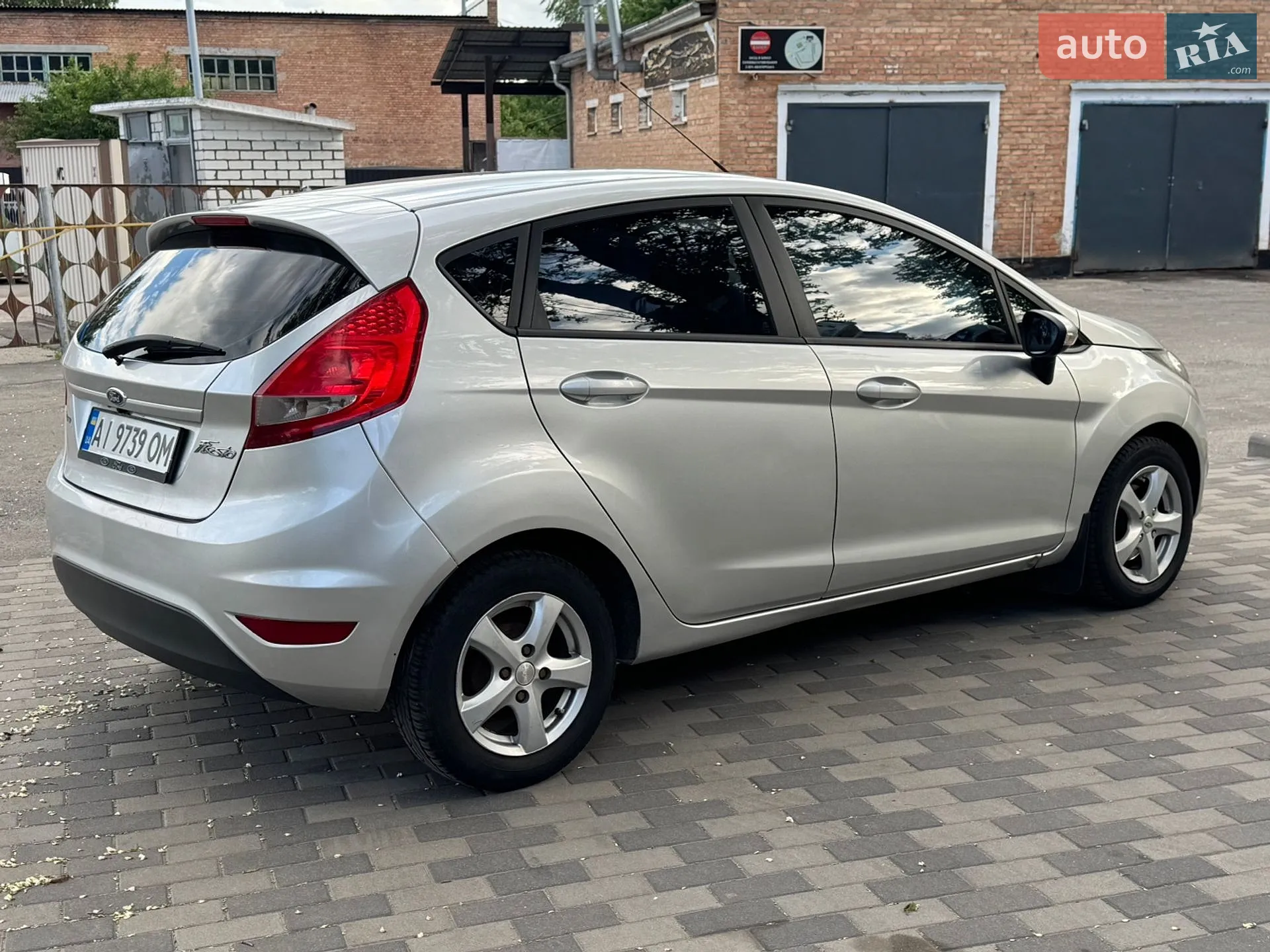2011 Ford Fiesta - мініатюра 10