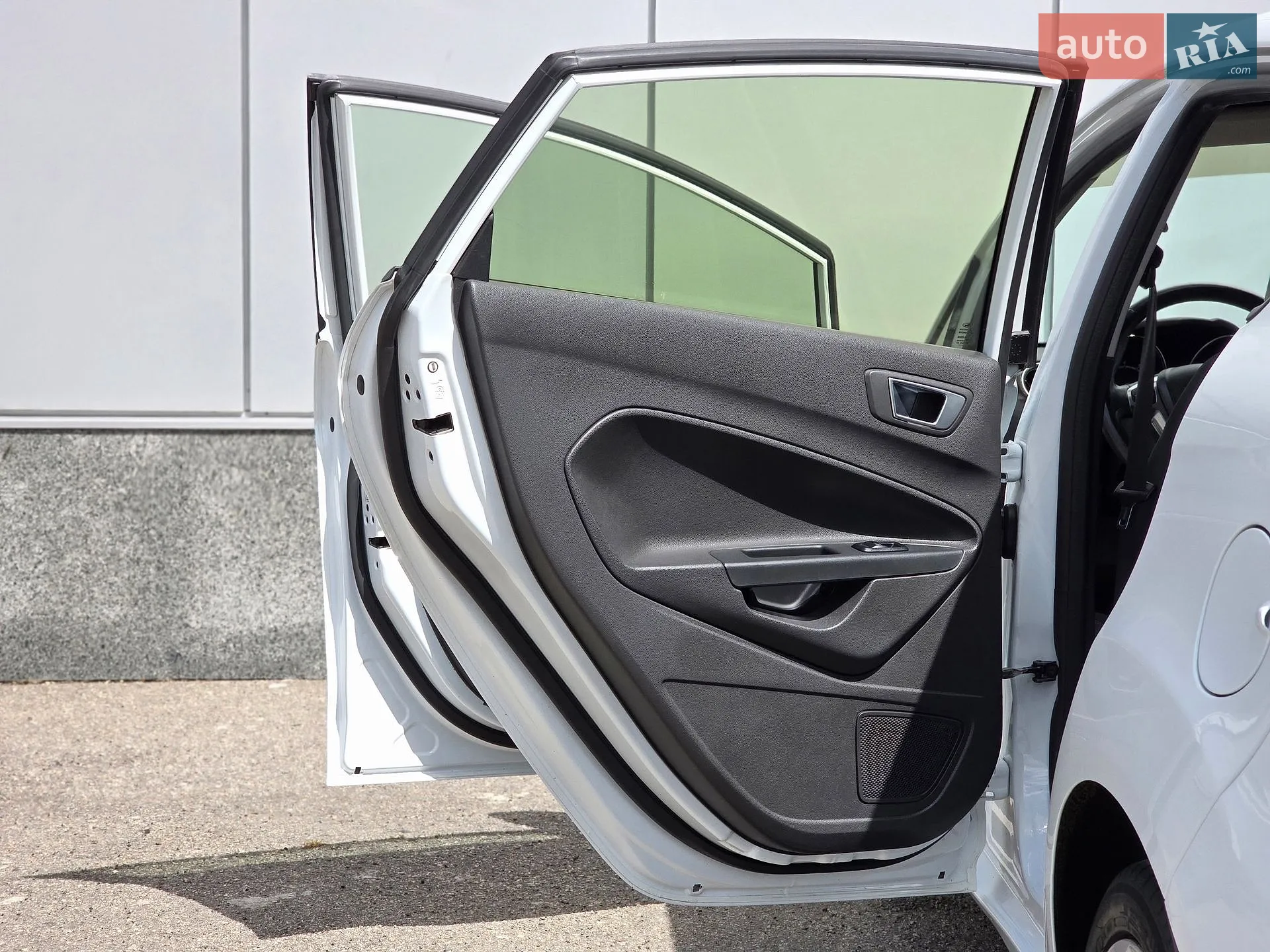 2015 Ford Fiesta - мініатюра 42