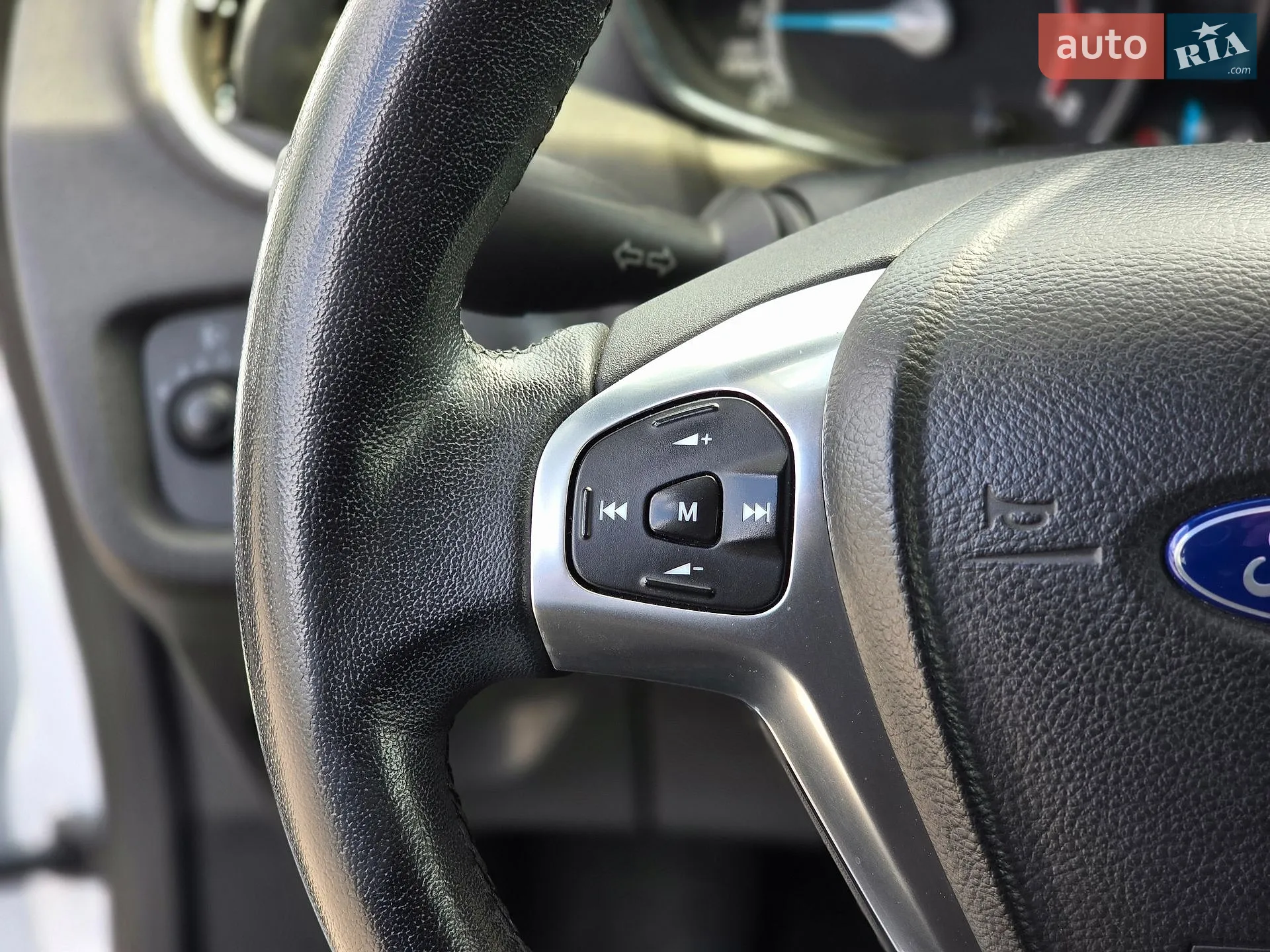2015 Ford Fiesta - мініатюра 46