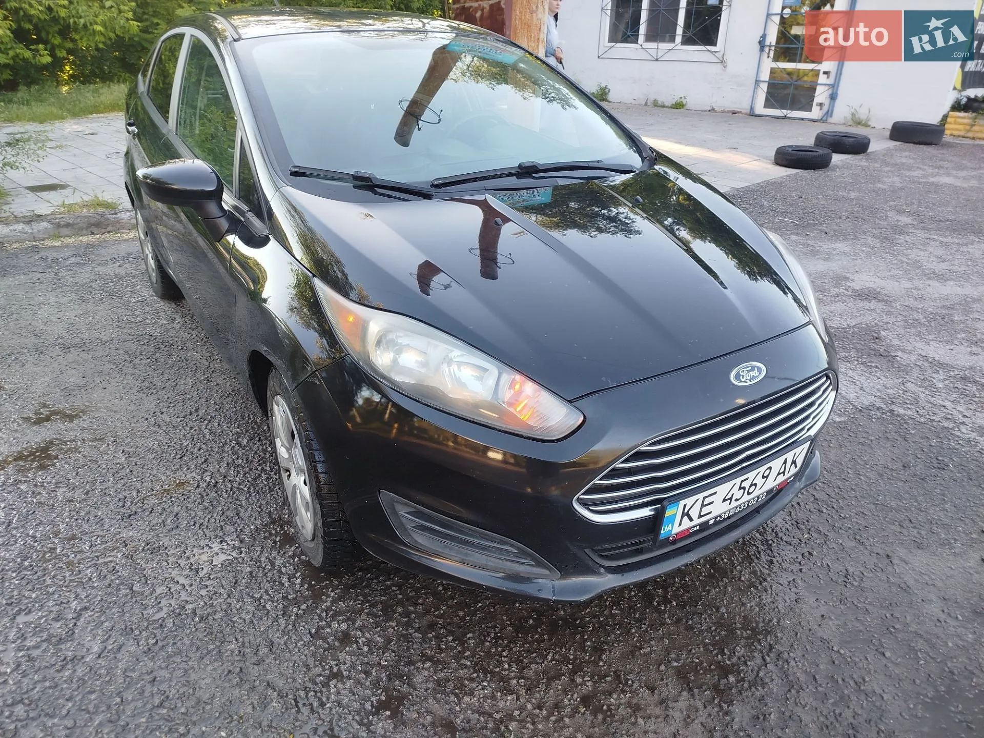 2015 Ford Fiesta - фото 1
