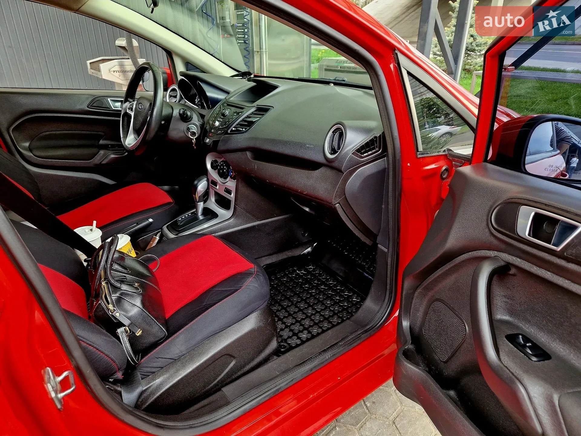 2014 Ford Fiesta - мініатюра 17