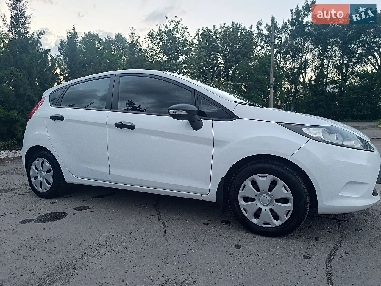 2013 Ford Fiesta - мініатюра 38