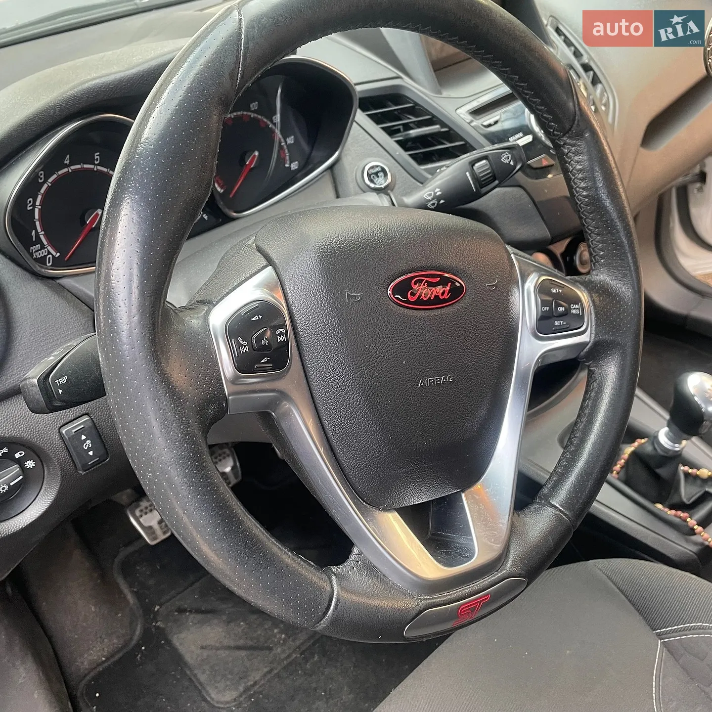 2016 Ford Fiesta - мініатюра 11