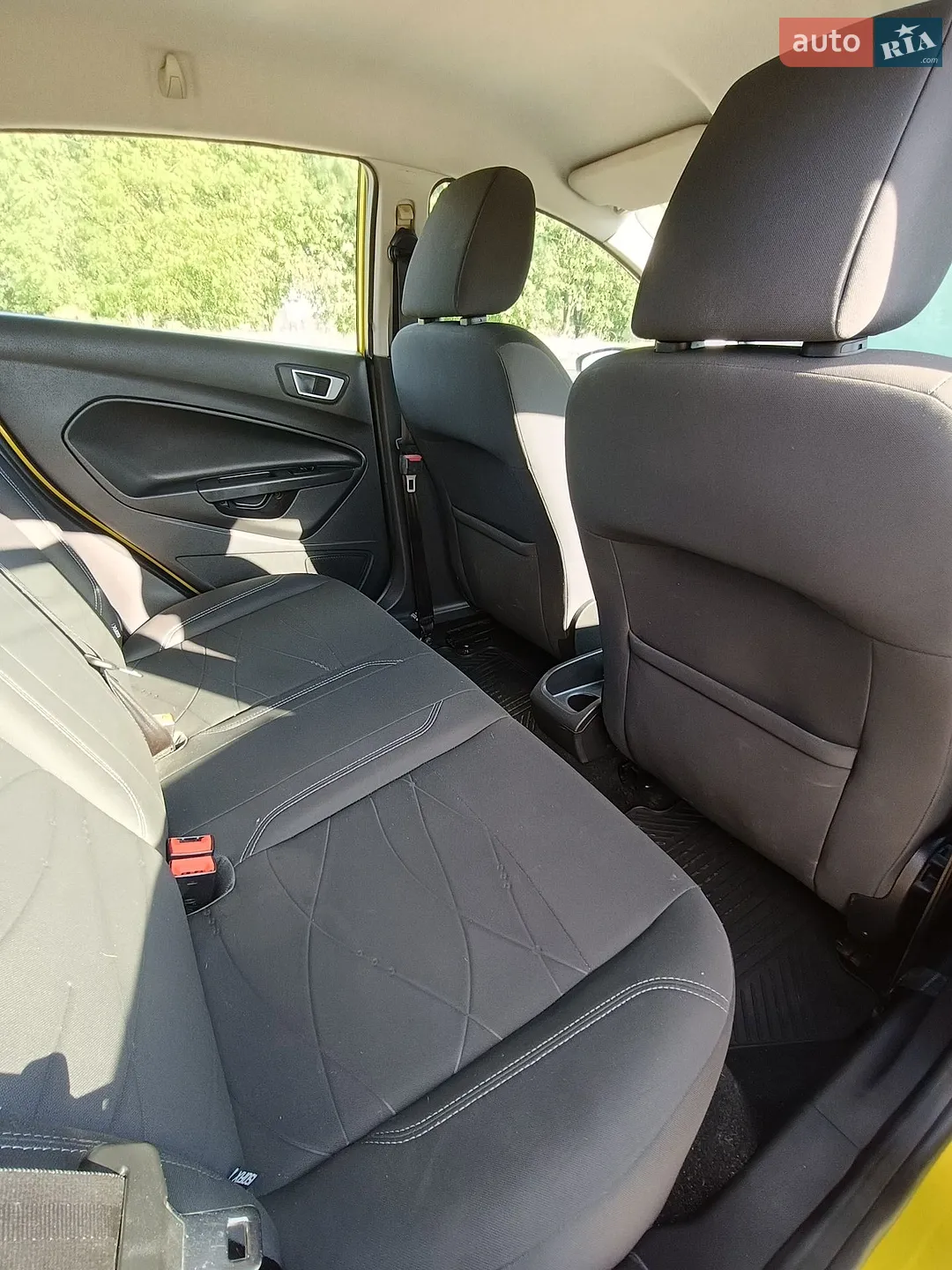 2013 Ford Fiesta - мініатюра 13