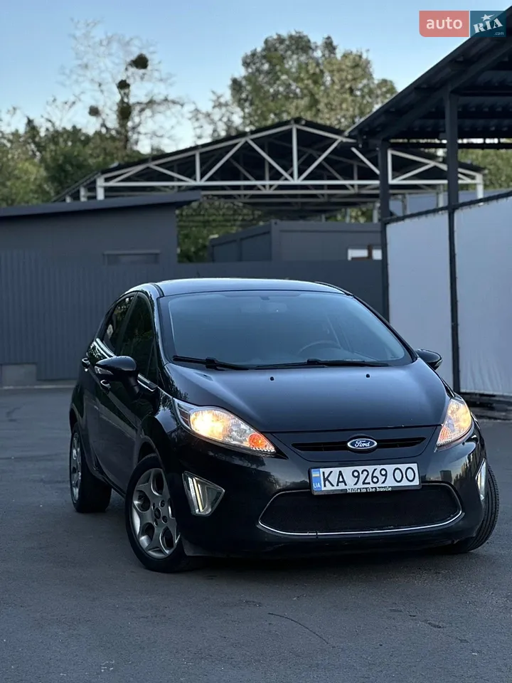 2011 Ford Fiesta - мініатюра 11