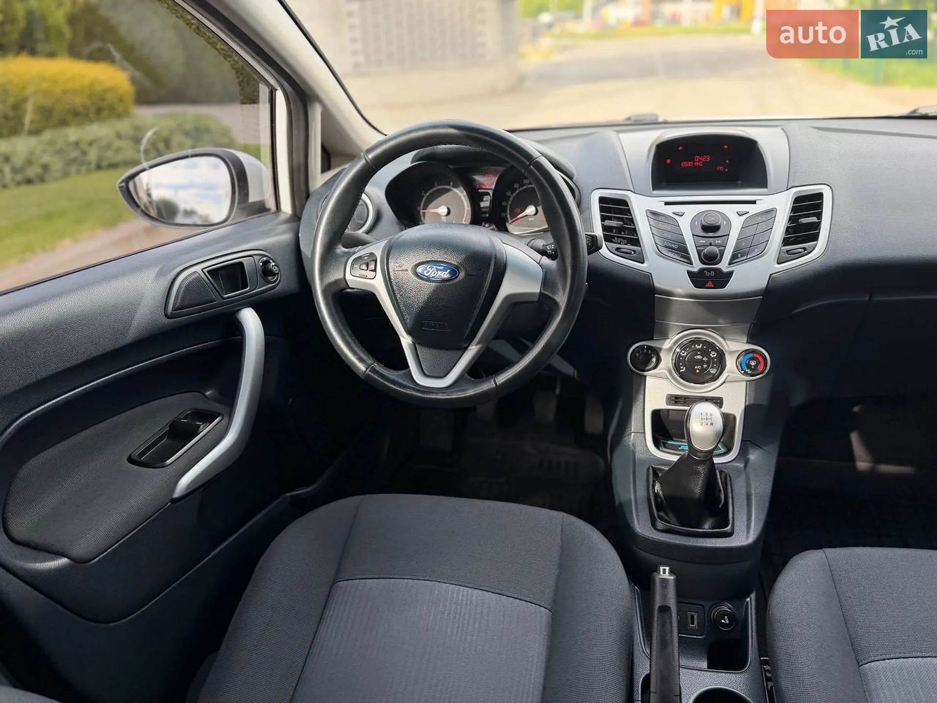 2012 Ford Fiesta - мініатюра 40