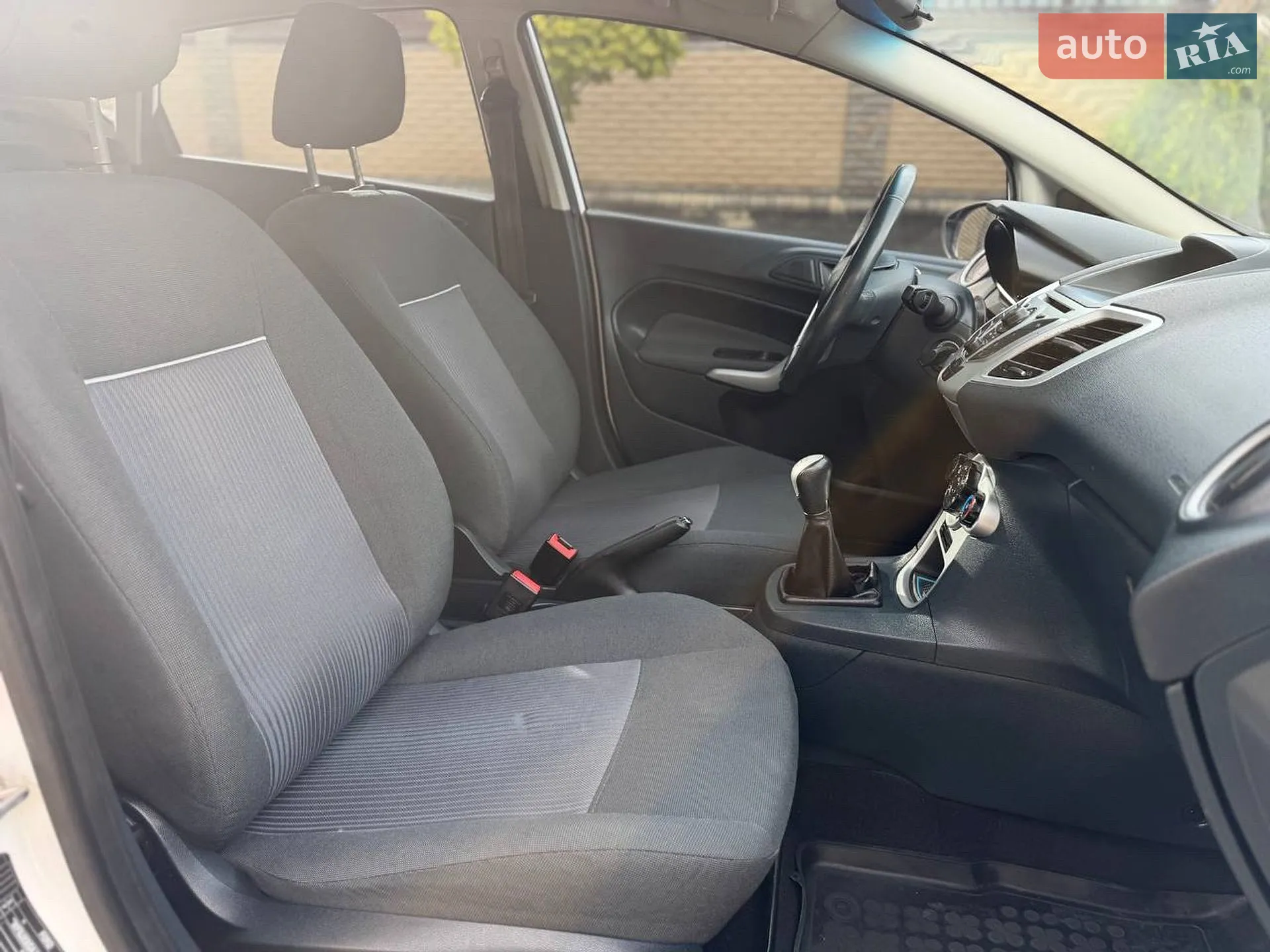 2012 Ford Fiesta - мініатюра 45