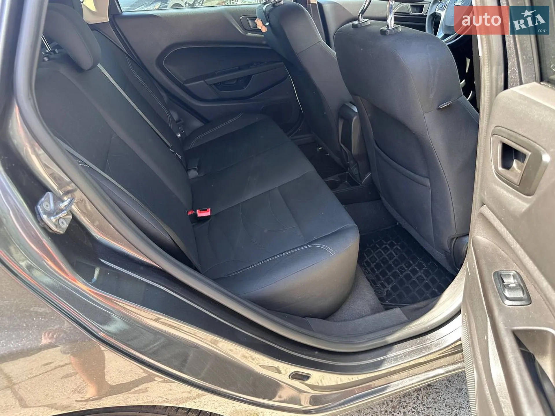 2019 Ford Fiesta - мініатюра 11