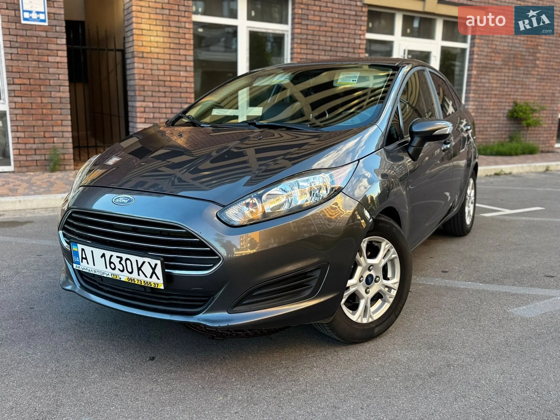2015 Ford Fiesta - мініатюра 6