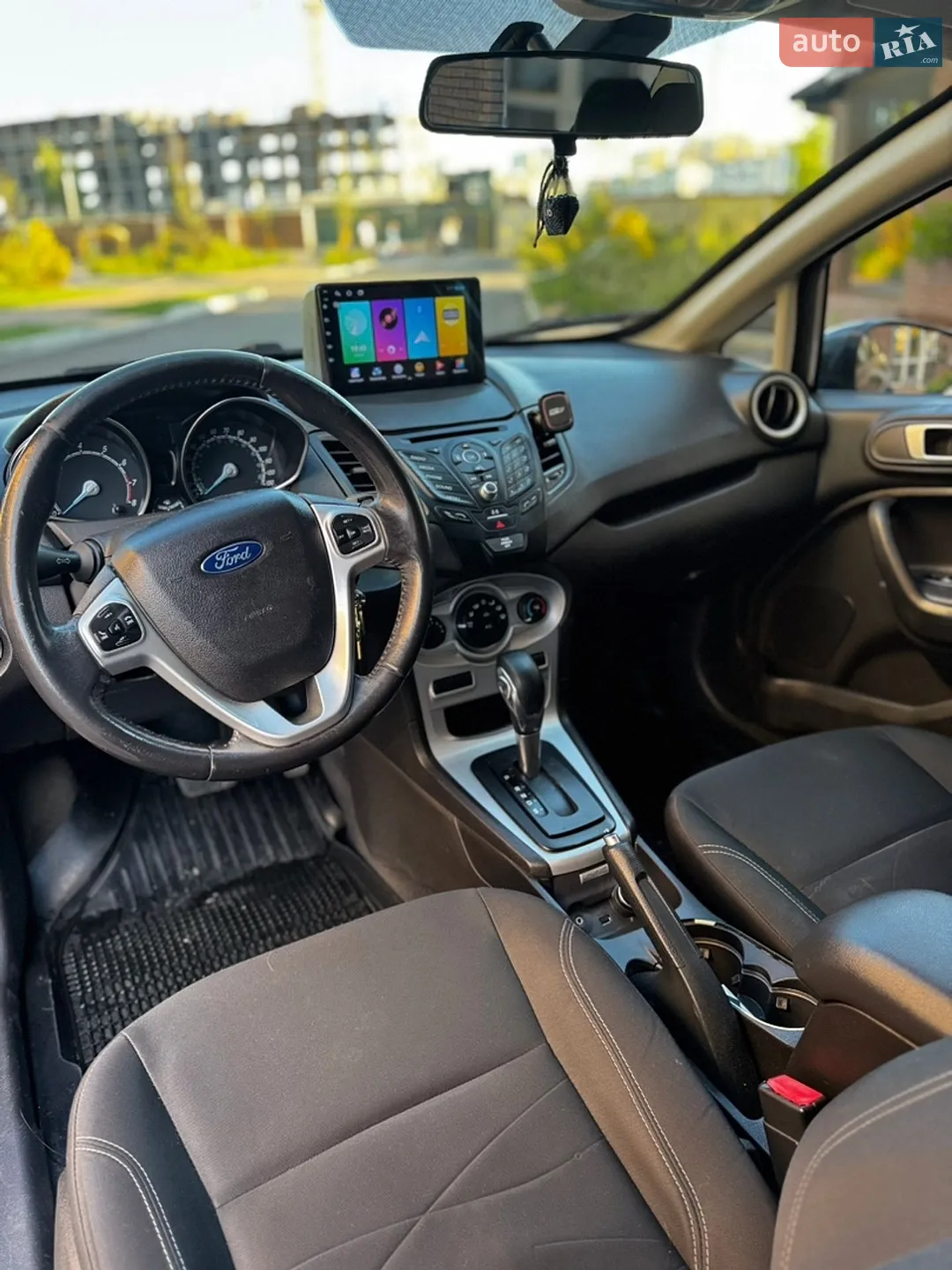 2015 Ford Fiesta - мініатюра 19