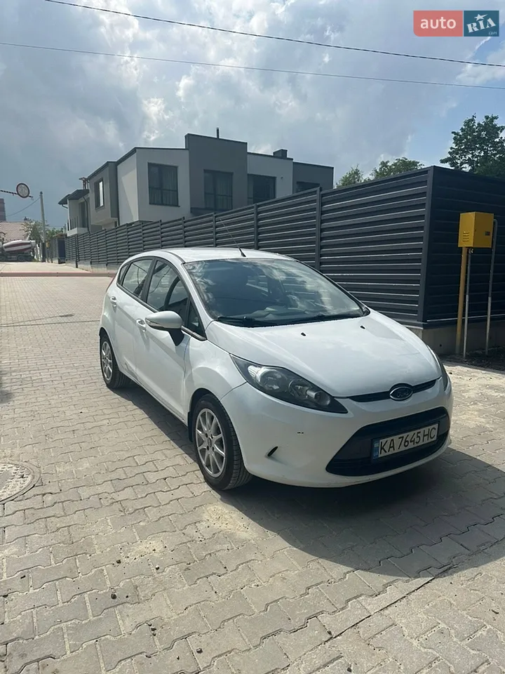 2012 Ford Fiesta - мініатюра 12