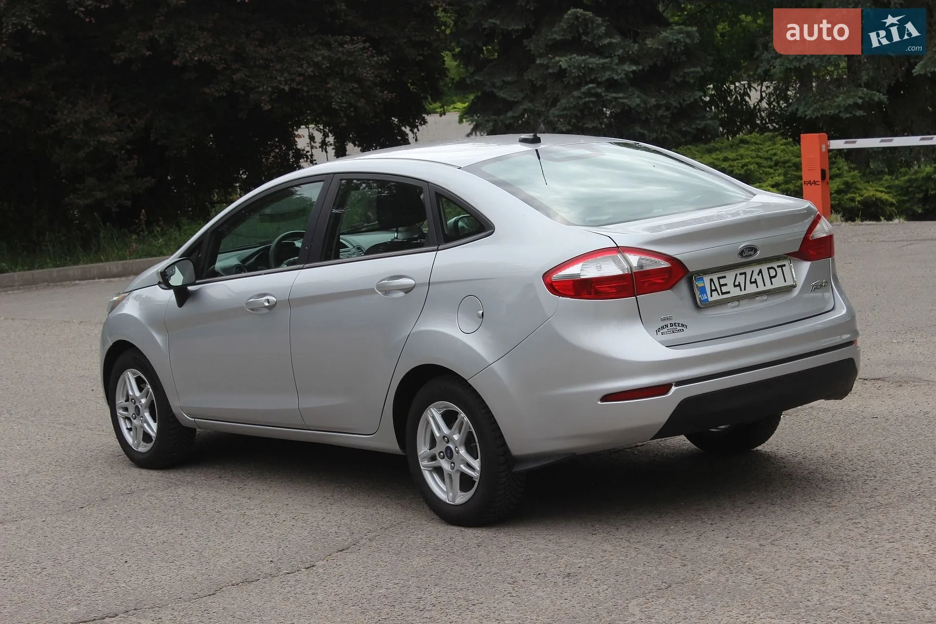 2017 Ford Fiesta - мініатюра 8