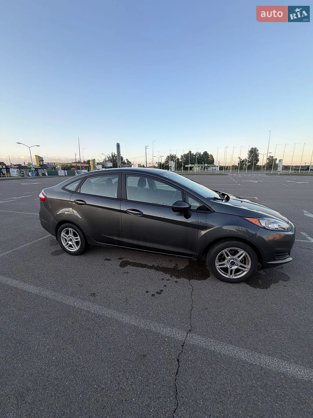 2019 Ford Fiesta - мініатюра 12