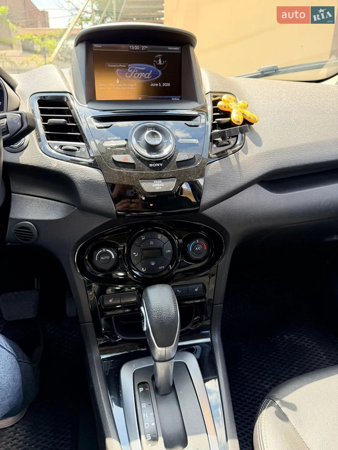 2013 Ford Fiesta - мініатюра 15