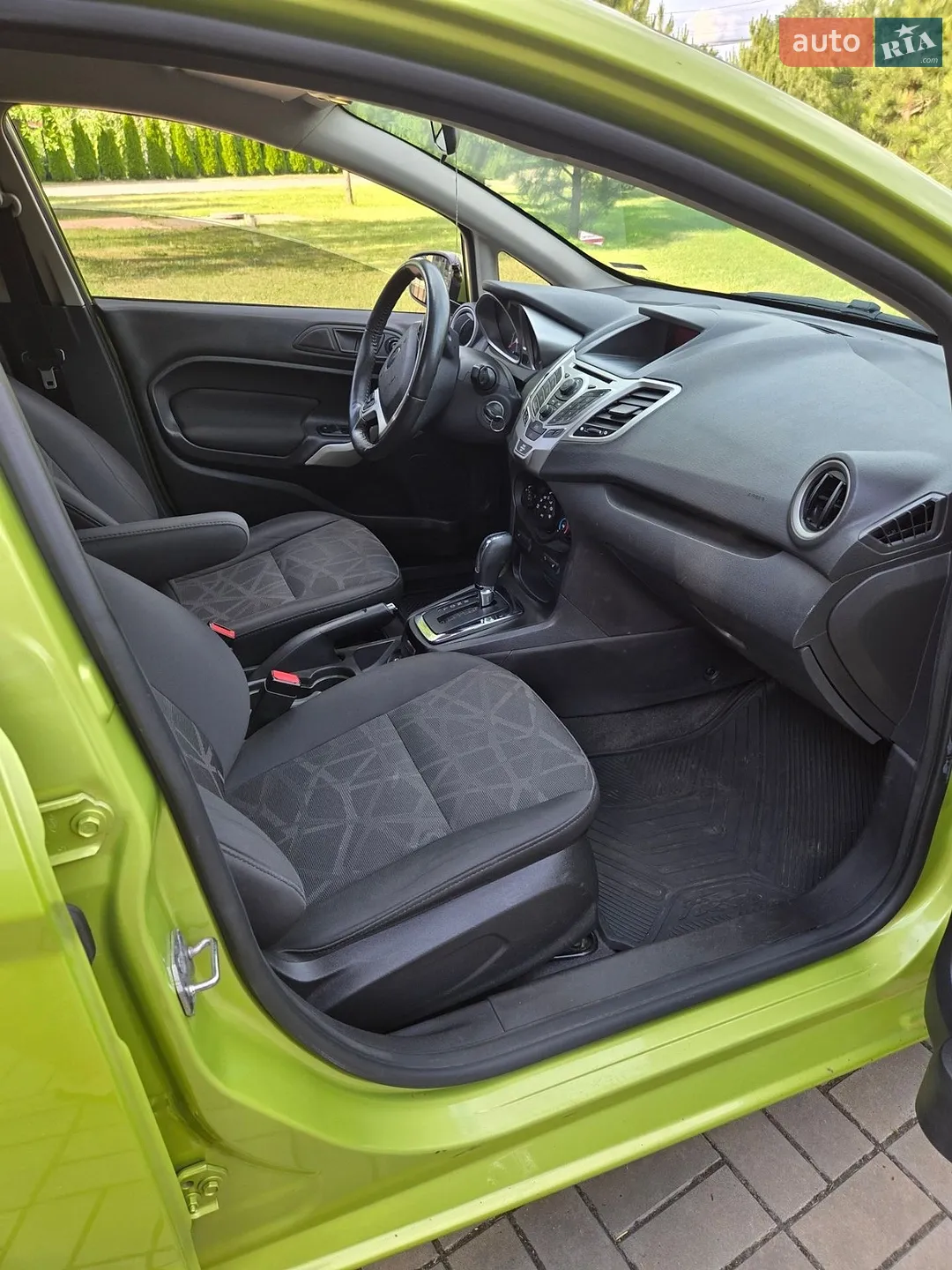 2012 Ford Fiesta - мініатюра 18