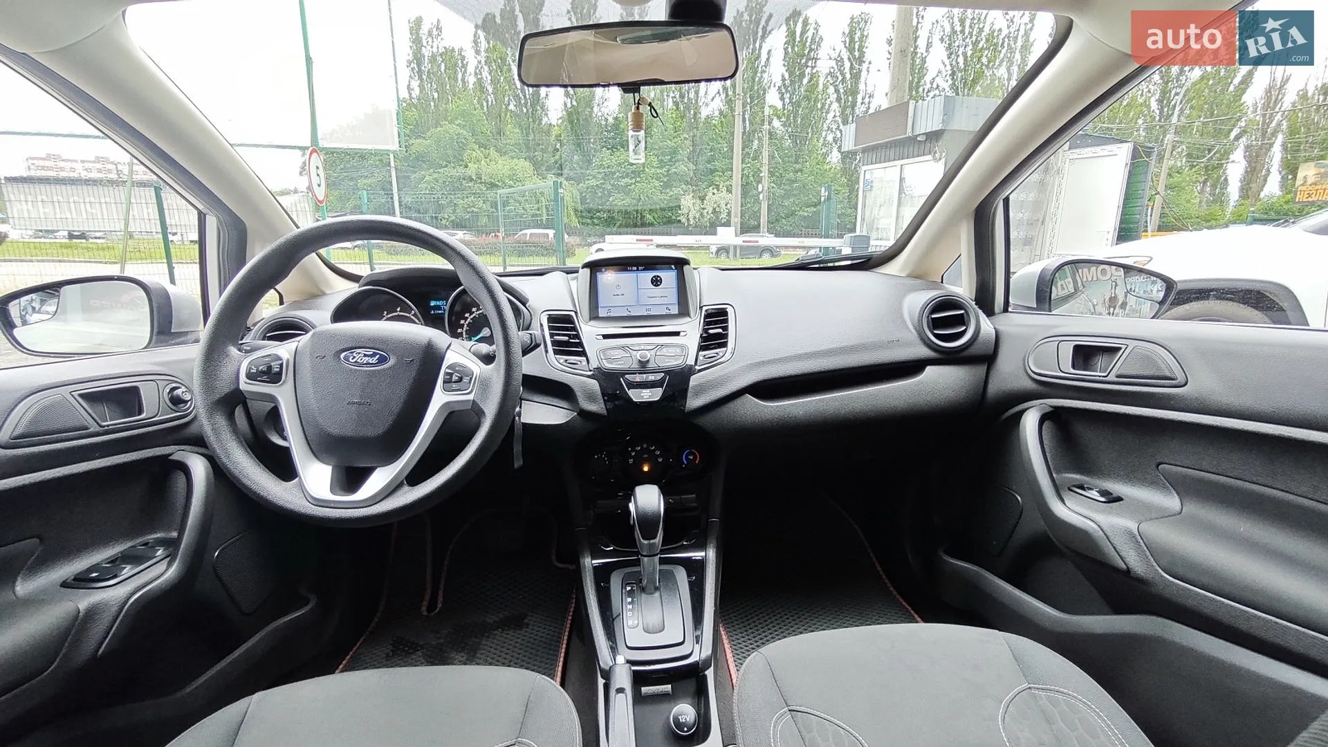 2019 Ford Fiesta - мініатюра 19