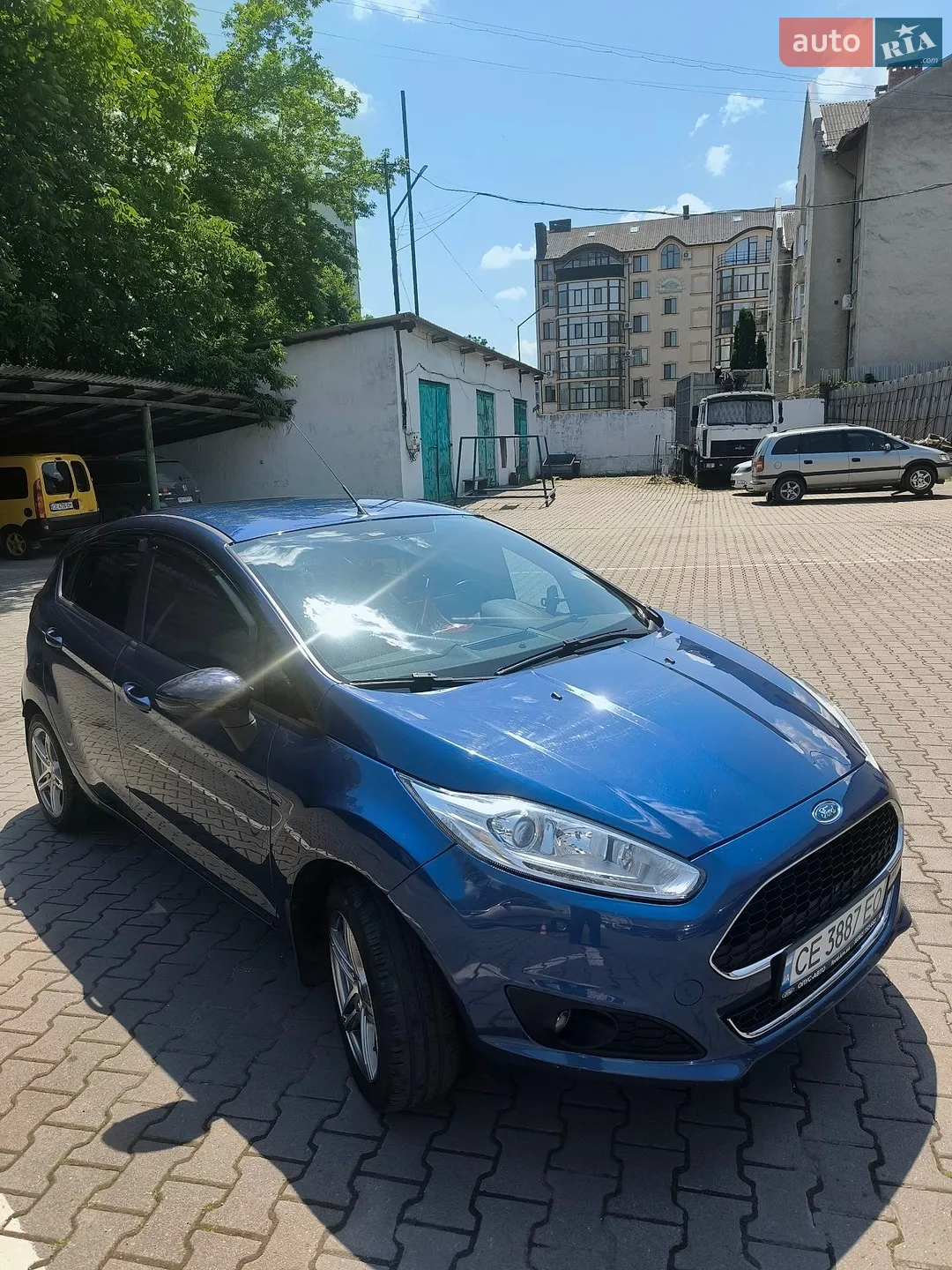 2015 Ford Fiesta - мініатюра 2