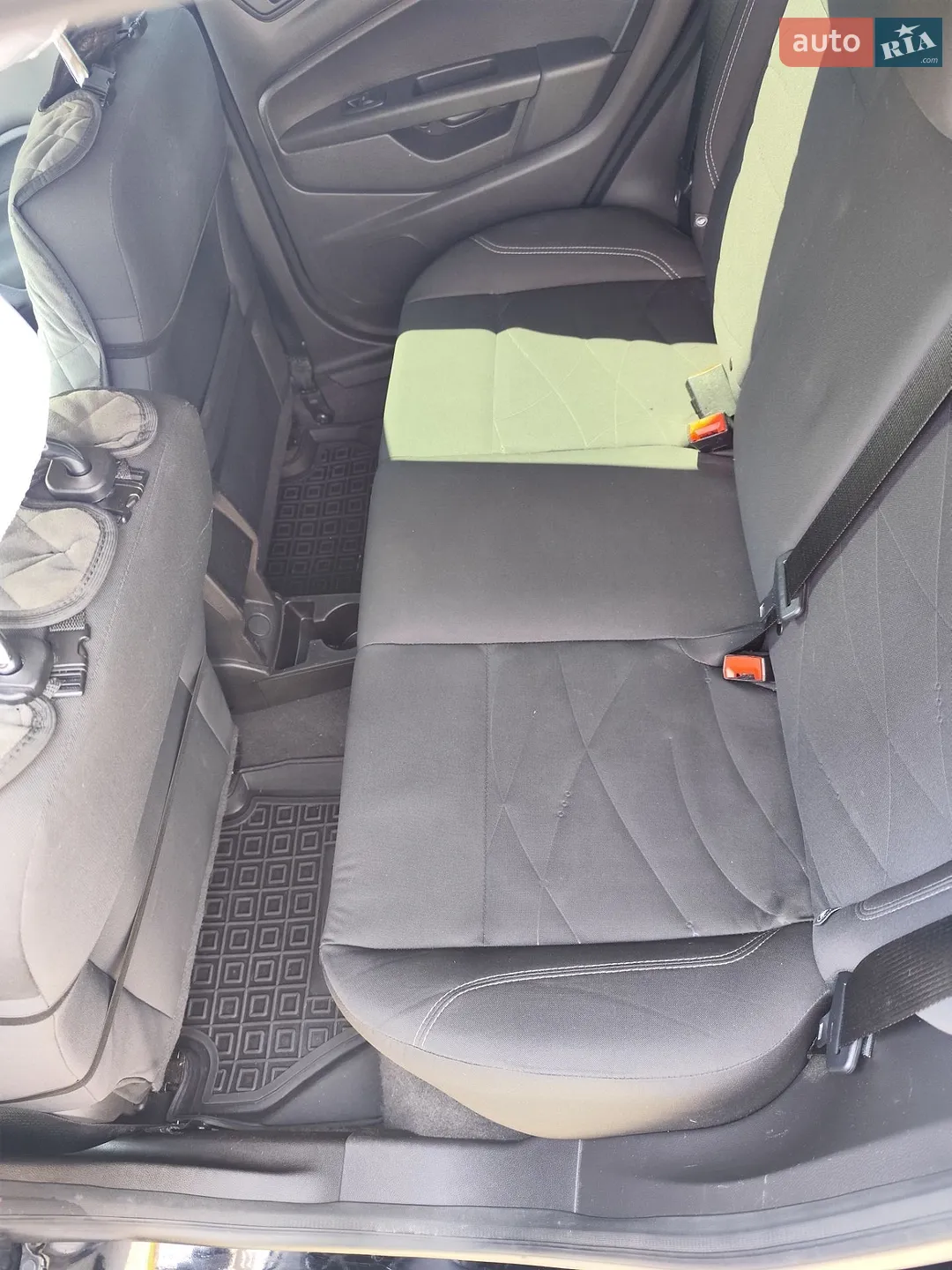 2018 Ford Fiesta - мініатюра 11