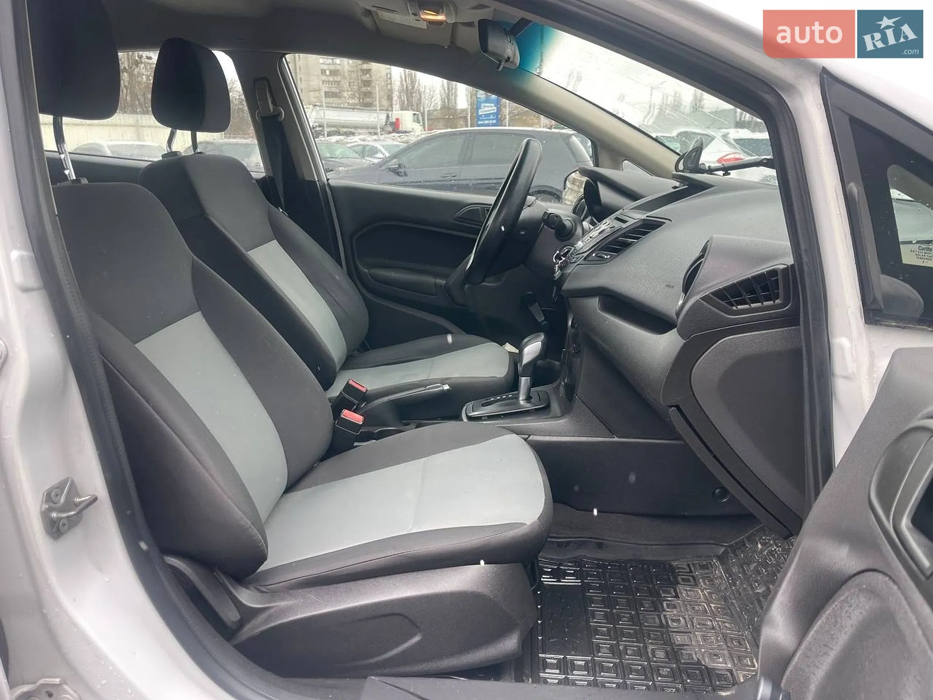 2019 Ford Fiesta - мініатюра 11
