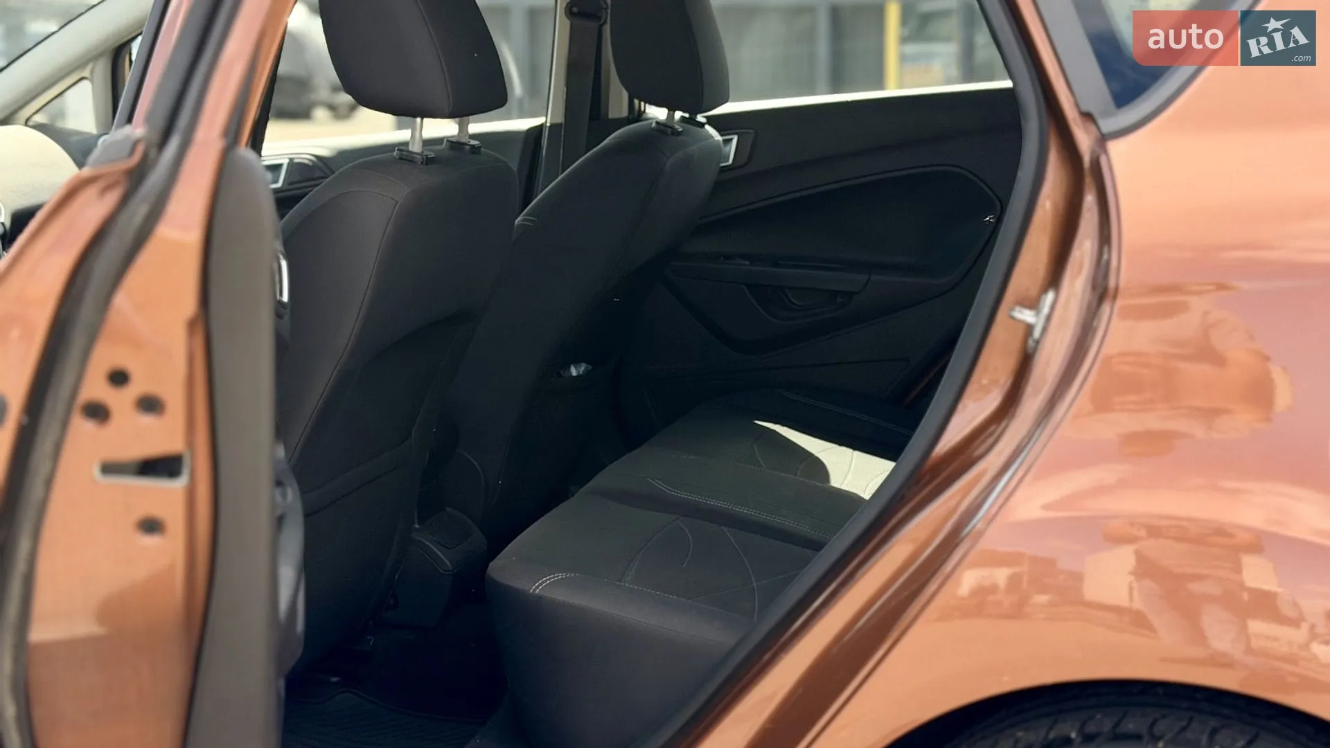 2013 Ford Fiesta - мініатюра 15
