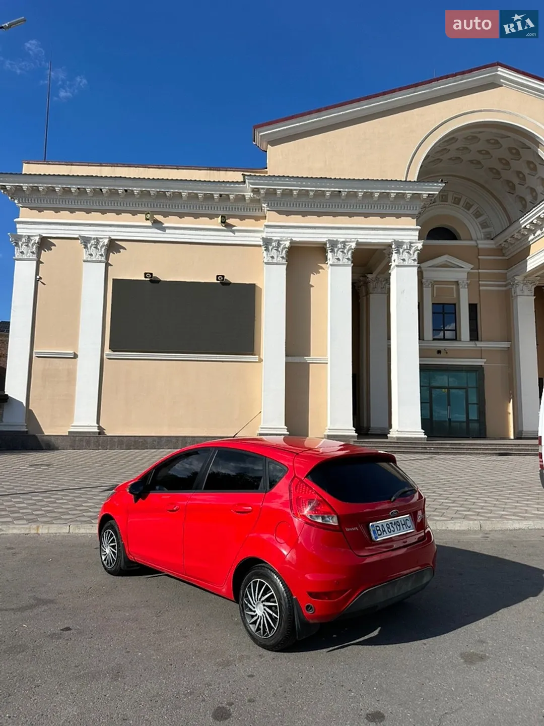 2010 Ford Fiesta - мініатюра 9