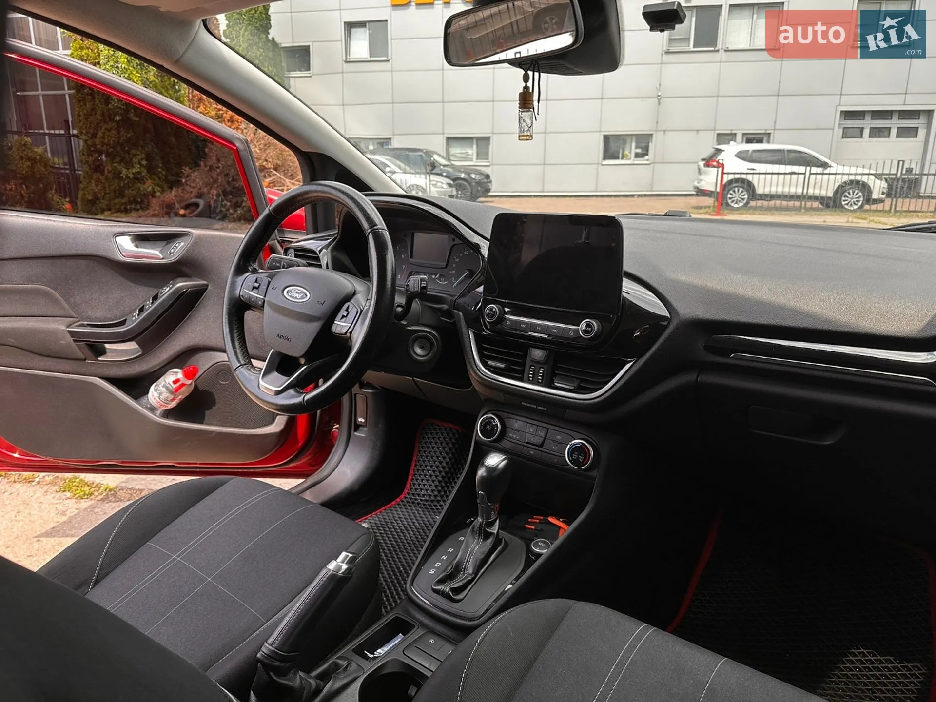 2018 Ford Fiesta - мініатюра 13