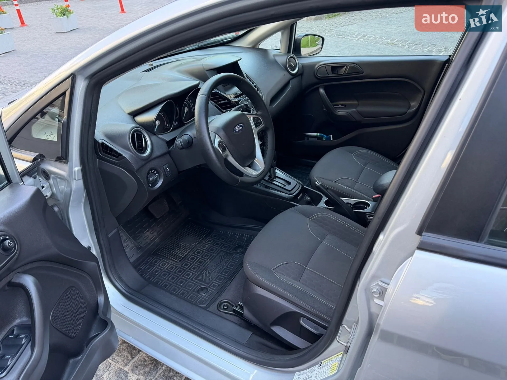 2019 Ford Fiesta - мініатюра 14
