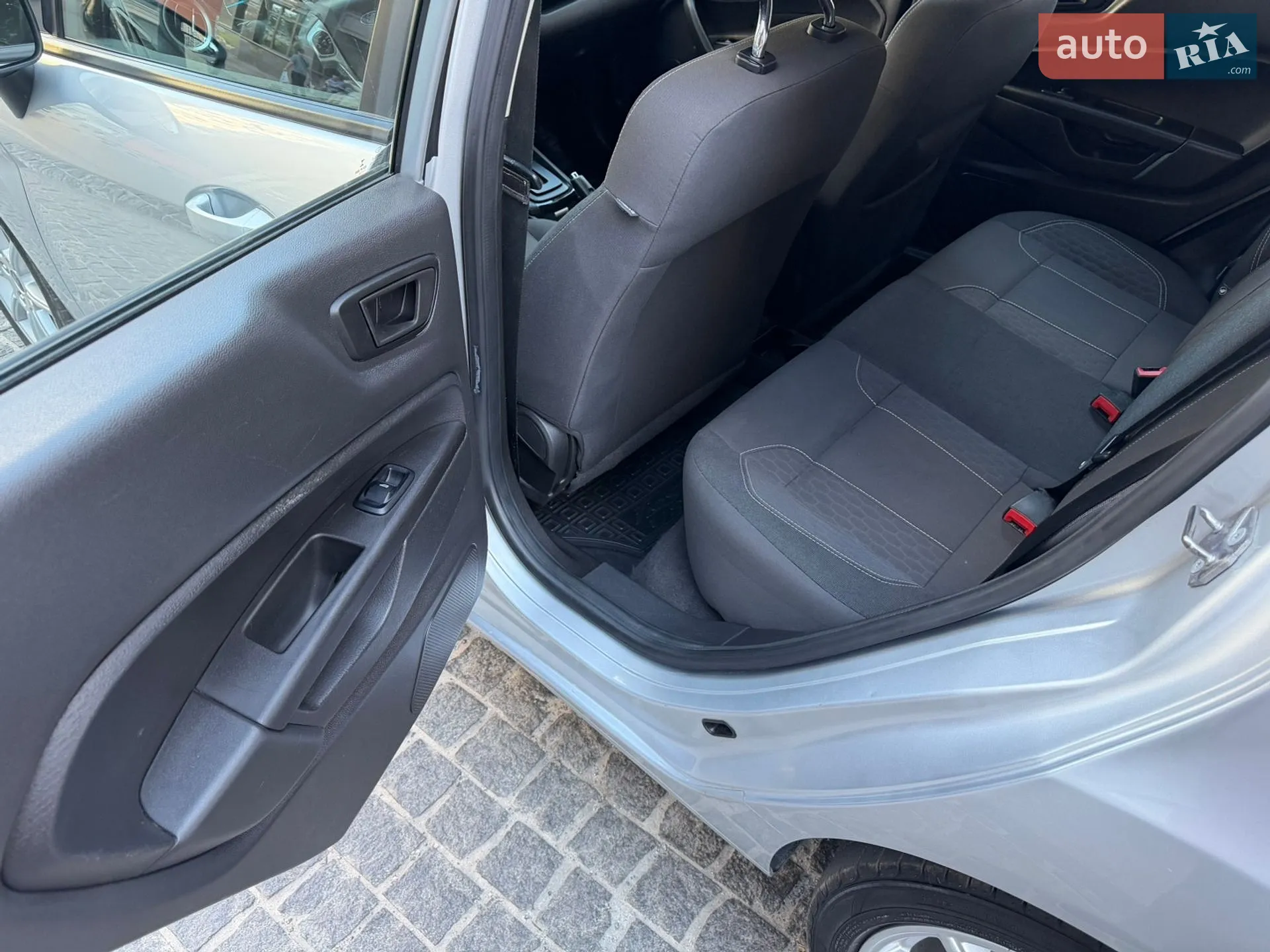 2019 Ford Fiesta - мініатюра 16