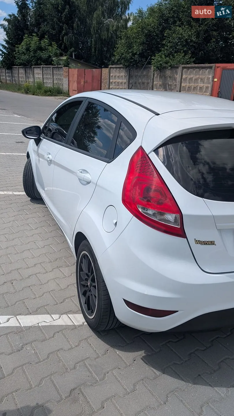 2012 Ford Fiesta - мініатюра 8