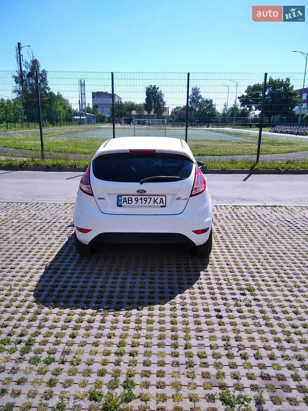 2015 Ford Fiesta - мініатюра 8