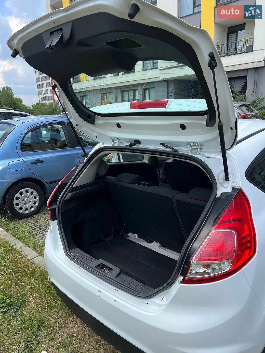 2014 Ford Fiesta - мініатюра 8