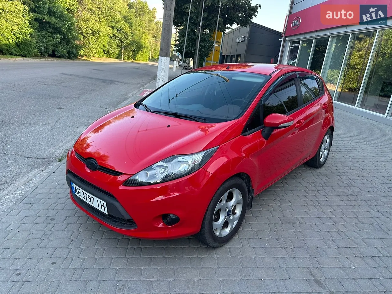 2011 Ford Fiesta - мініатюра 11