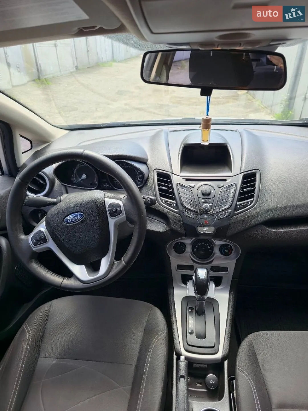 2015 Ford Fiesta - мініатюра 7
