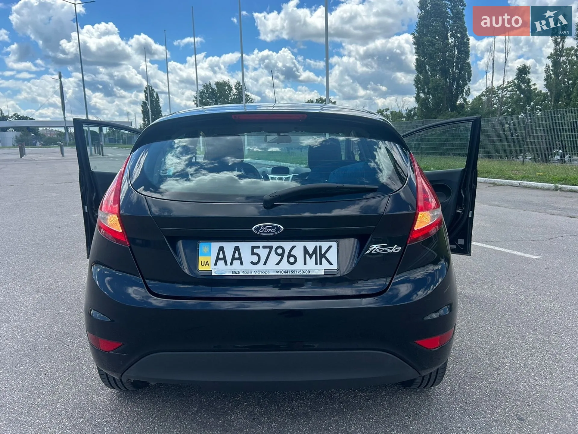 2012 Ford Fiesta - мініатюра 23