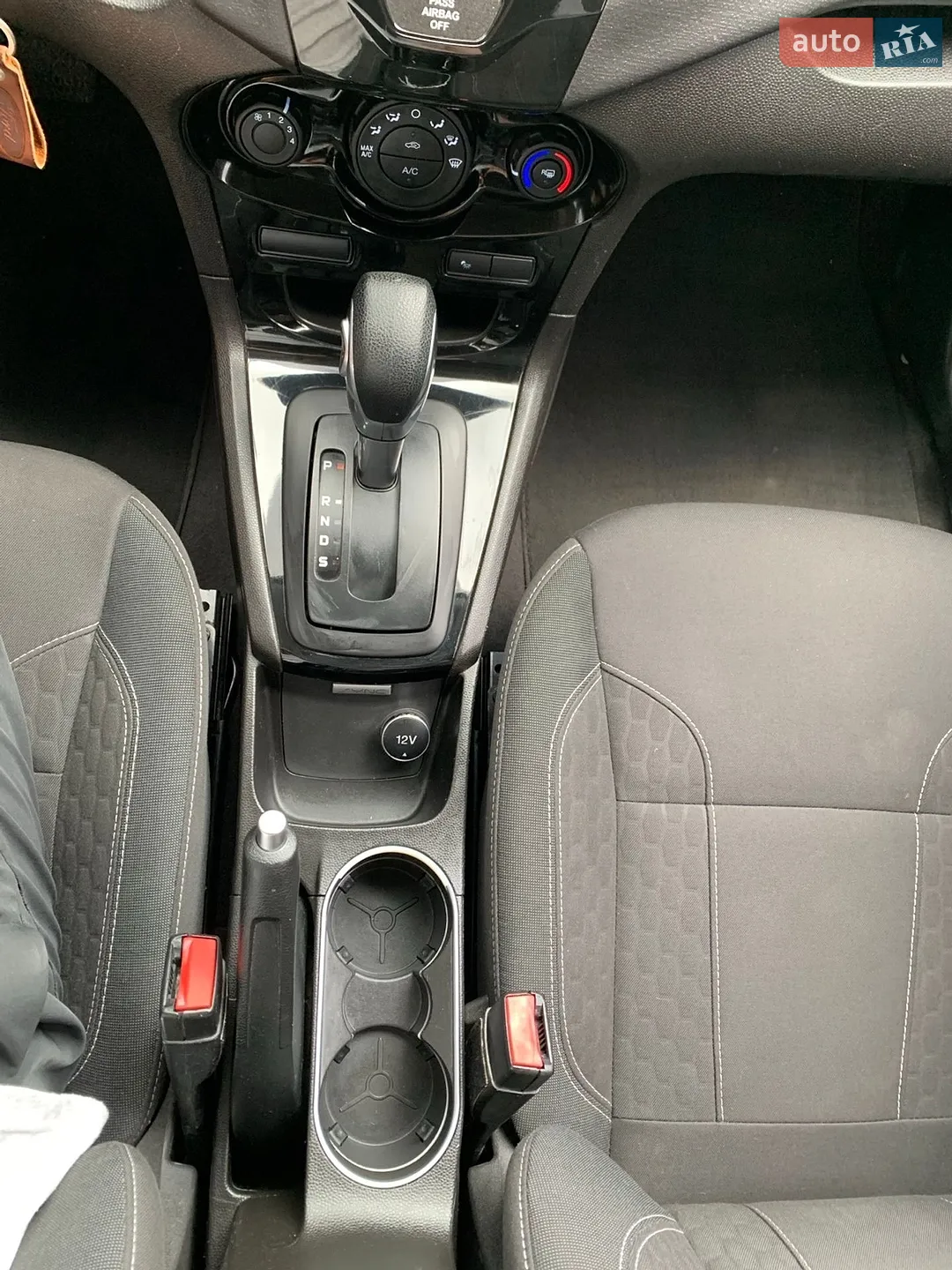 2019 Ford Fiesta - мініатюра 20