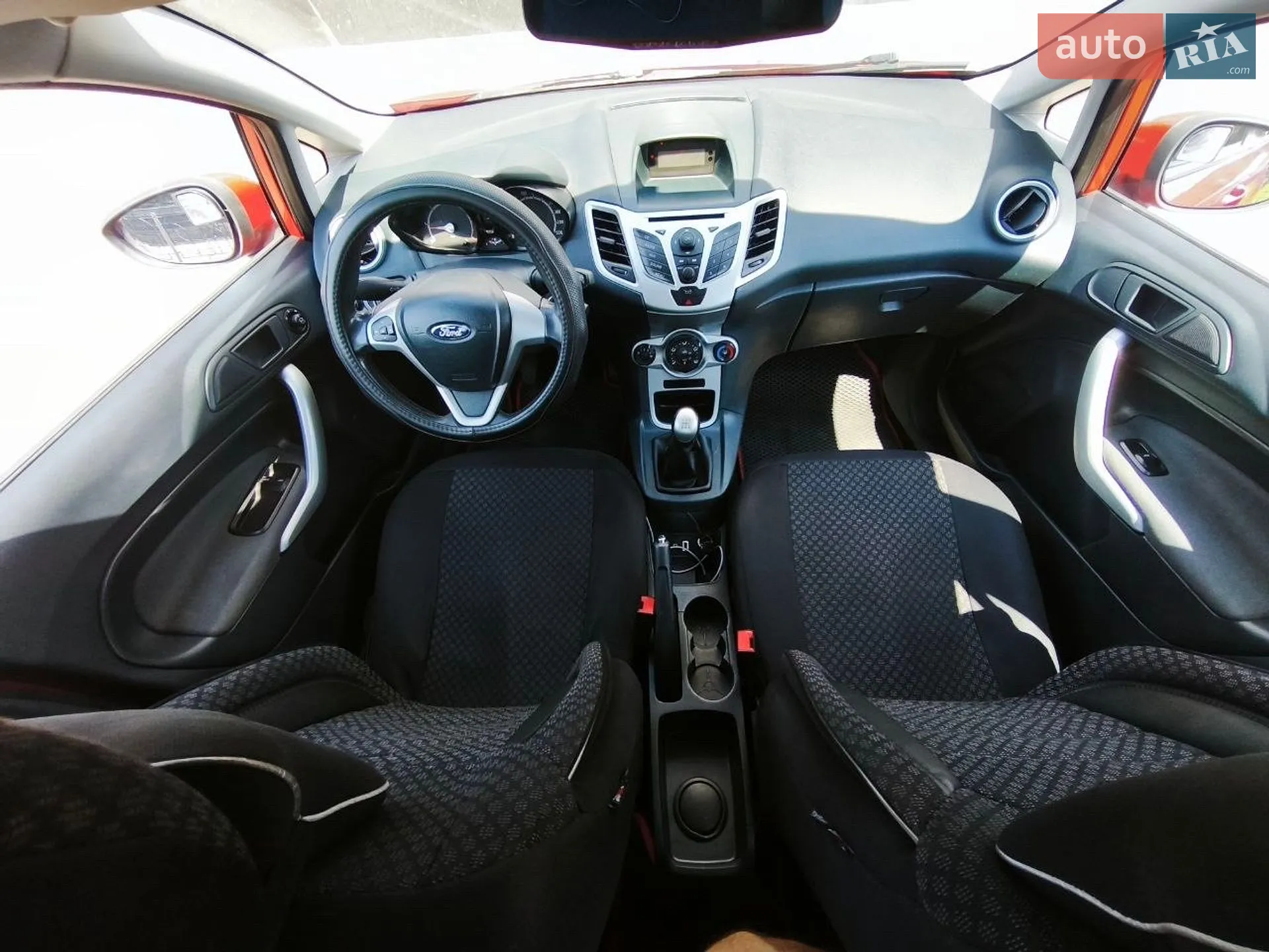 2012 Ford Fiesta - мініатюра 19
