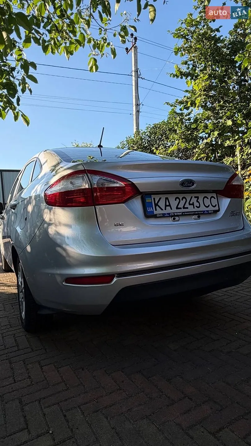 2016 Ford Fiesta - мініатюра 10