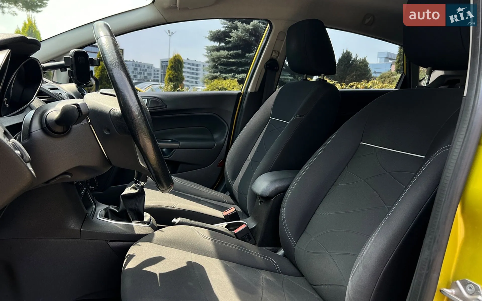 2013 Ford Fiesta - мініатюра 9